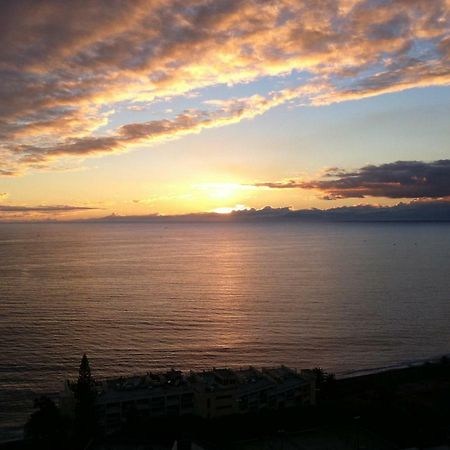 フンシャルShearwaters - Sounds Of The Seaアパートメント エクステリア 写真